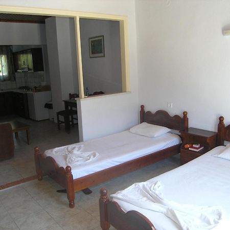 Kardanis House Hotel Parga Exterior photo